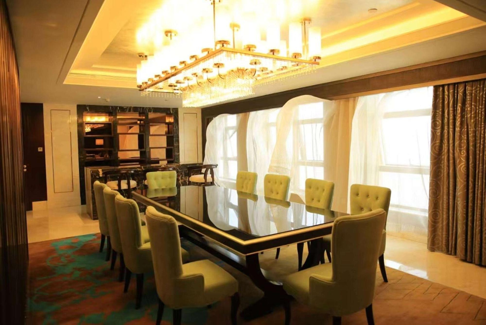 Ramada Yiyang Taojiang Hotel Exterior foto