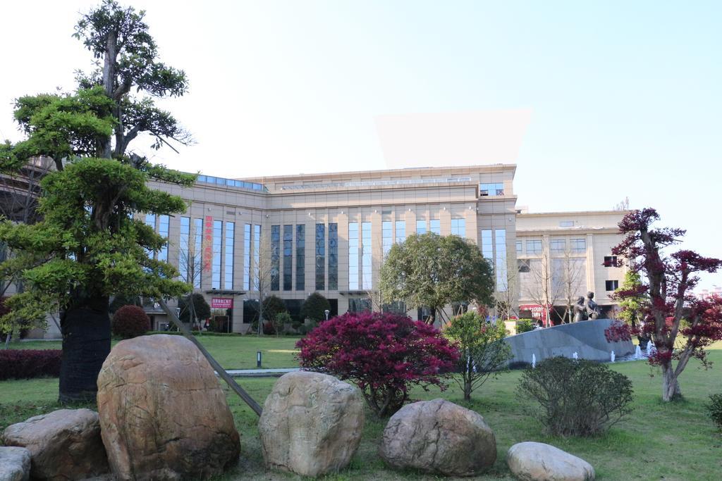 Ramada Yiyang Taojiang Hotel Exterior foto