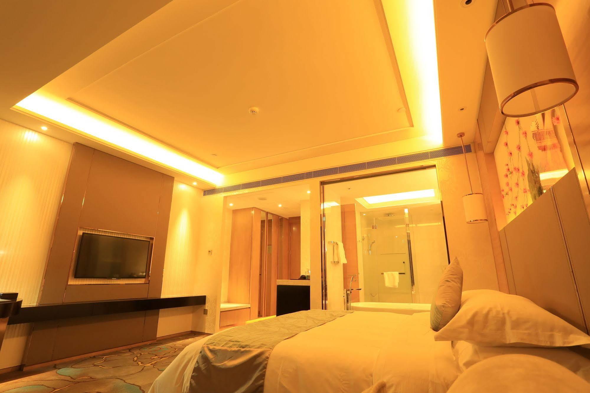 Ramada Yiyang Taojiang Hotel Exterior foto